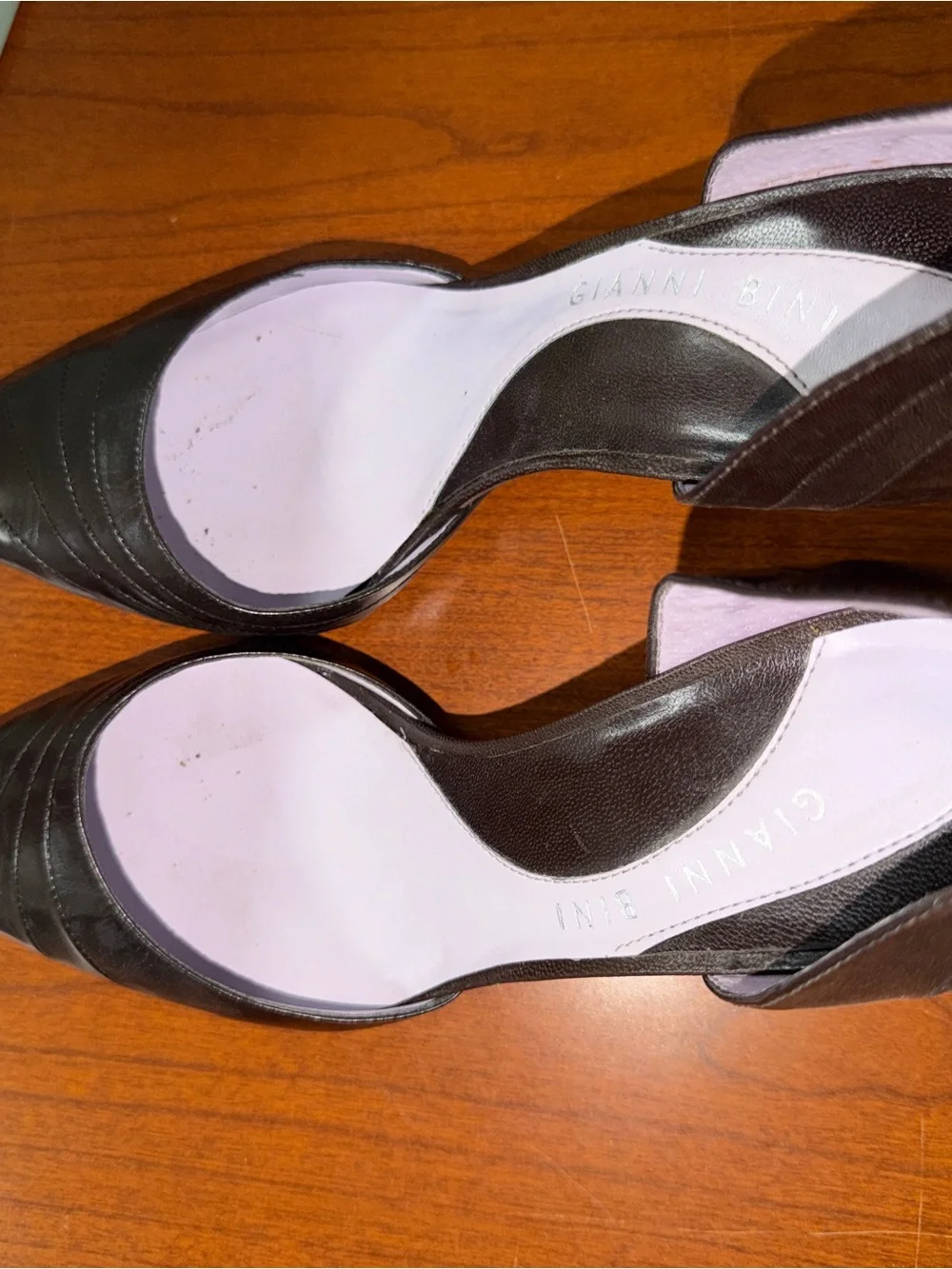 Gianni Bini Women's Dark Brown Leather Pointed-Toe Heels